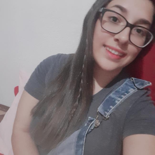 Babá em Capim Branco (Minas Gerais): Flaviana