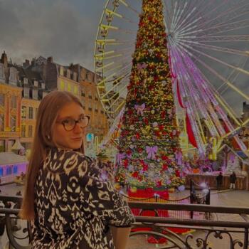 Babysitter in La Chapelle-dArmentières: Soline