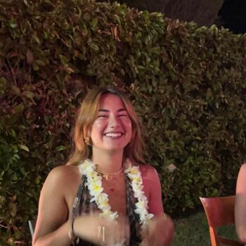 Babysitter a Bari: Cosmana