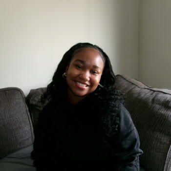 Babysitter in Farragut: Hadja