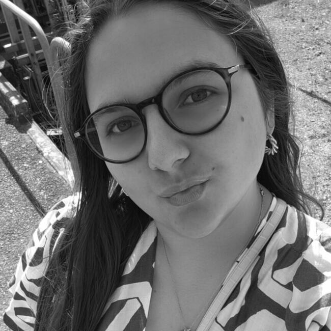 Babysitter in Chemillé-Melay: Marie