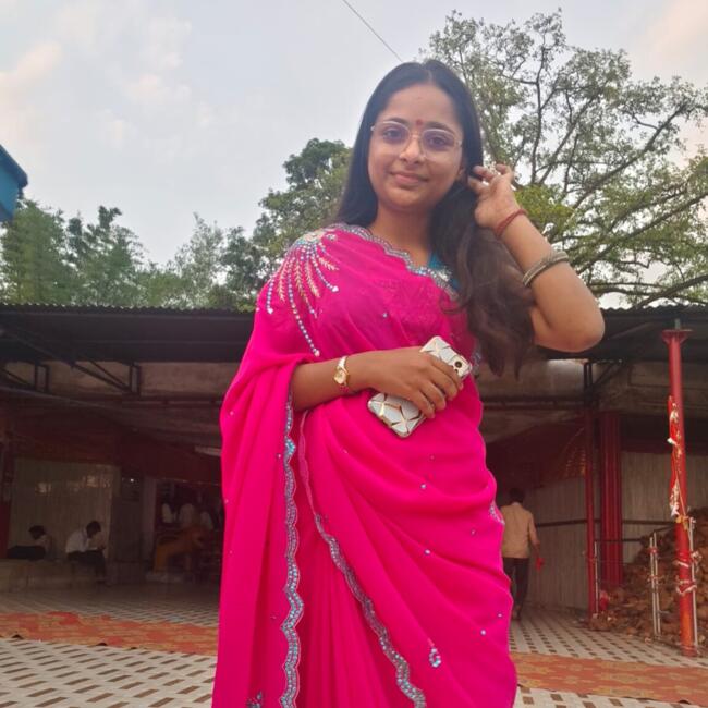 Babysitter in Jabalpur: Khushi