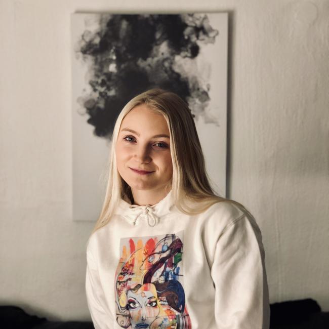 Im 14 och im dating en 18 år gammal