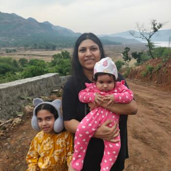 Babysitting job in Pune: babysitting job Priyanka