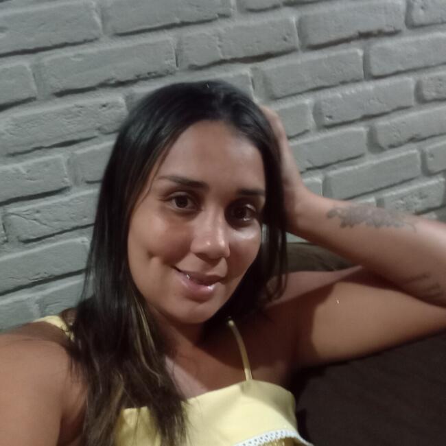 Babá em Guarapari: Lorraine