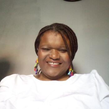 Nanny Fish Hoek: ANGELAH