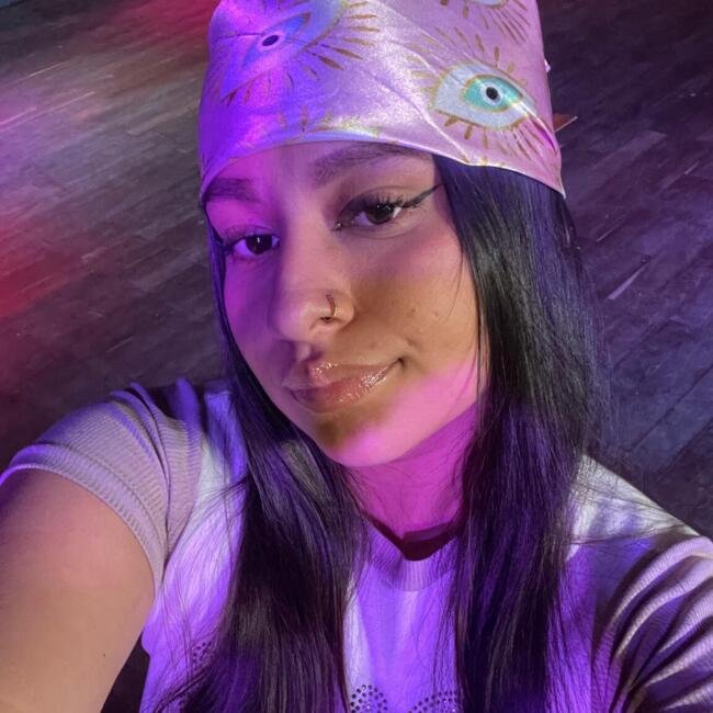 Canguro en Elche: Mafe