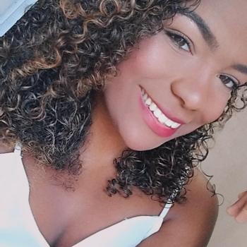 Babá Jaboatão dos Guararapes: Thais