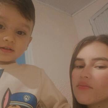 Emprego de babá em Catanduva: emprego de babá Ariane