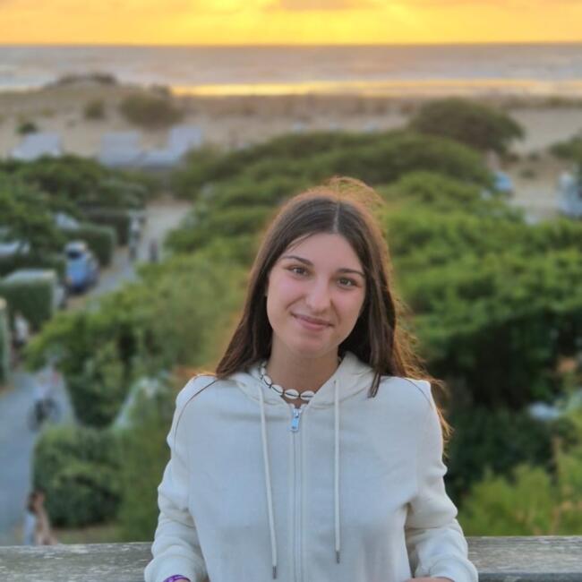 Babysitter a Nyon: Allana