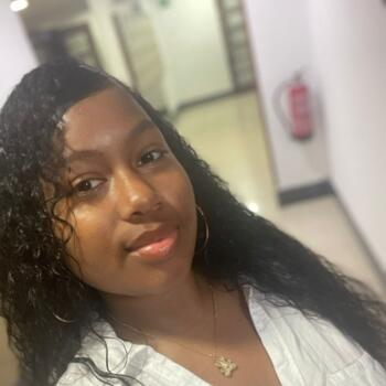 Nanny in Oviedo: Jenny