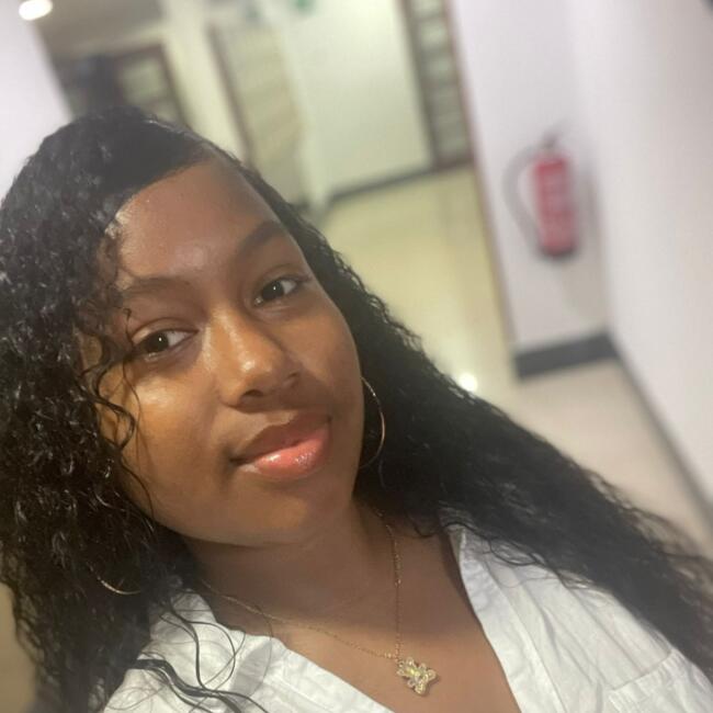 Niñera en Oviedo: Jenny