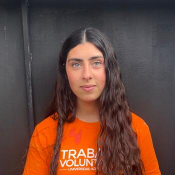 Babysitter in La Reina: Montserrat