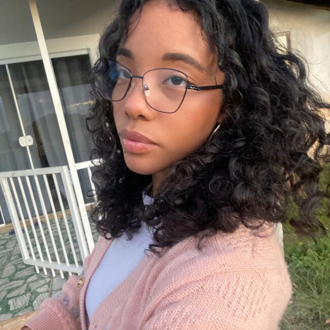 Babysitter in São Francisco do Sul: Beatriz