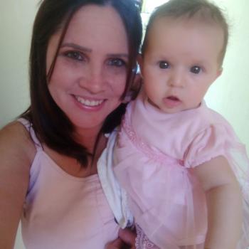 Babá Itaquaquecetuba: Van