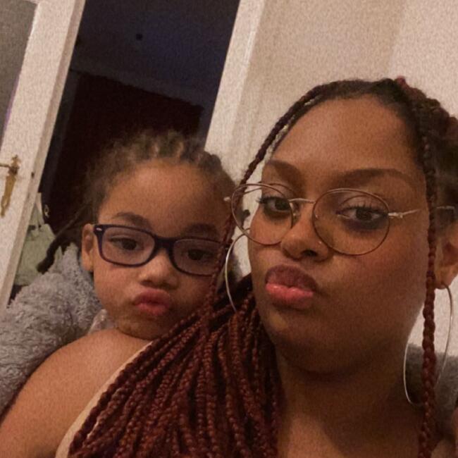 Babysitter in La Louvière: Dercia