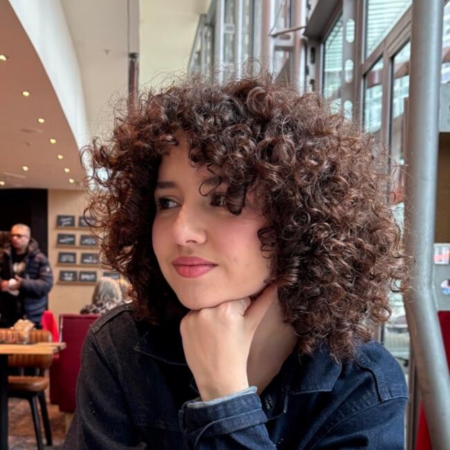 Babysitter in Paris: Elisa