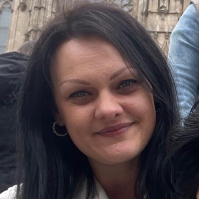 Babysitter in Etterbeek: Karolina