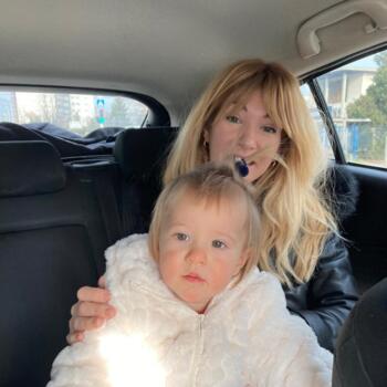 Babysitting job in Zagreb: babysitting job Iva