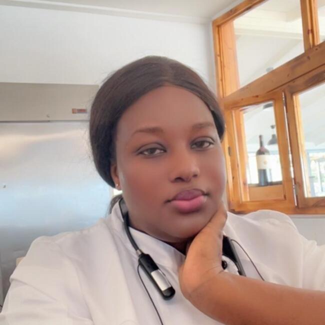 Babysitter in Sarandë: Jennifer