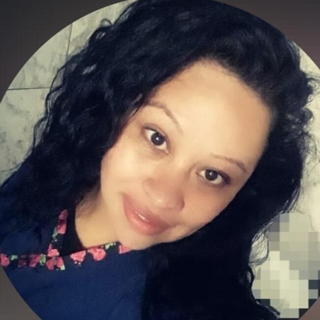 Babysitter in Pilar: Flavia