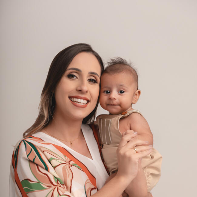 Babysitting job in Salto: Paula Letícia
