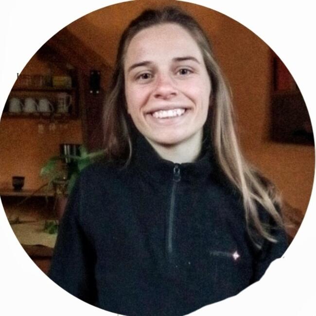 Babysitter in Itapema: Lucia