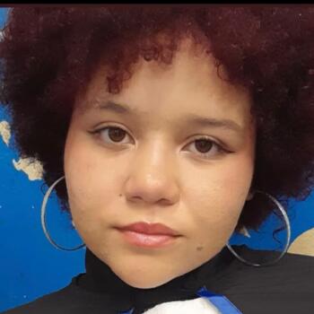 Babysitter in Pelotas: Maria