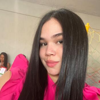 Babysitter in Brasília: Amanda