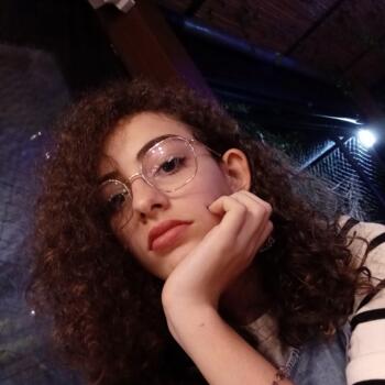 Babysitter in Bauru: Mahara