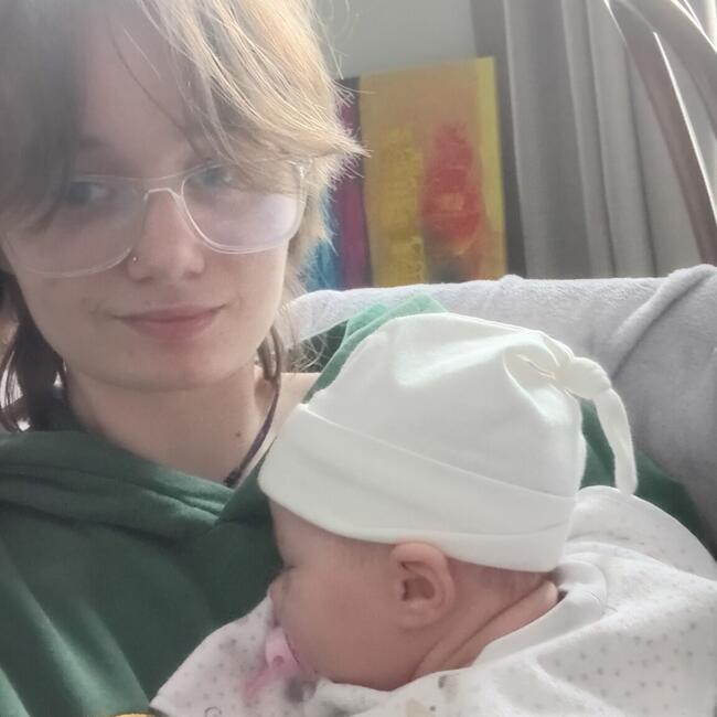 Babysitter in Hamilton: Zoe