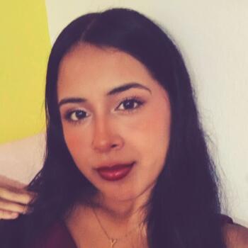 Babysitter in Lima: Yasmin de los Ángeles