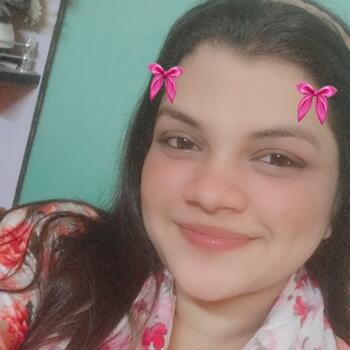 Nounou à Calcutta: KHUSHI