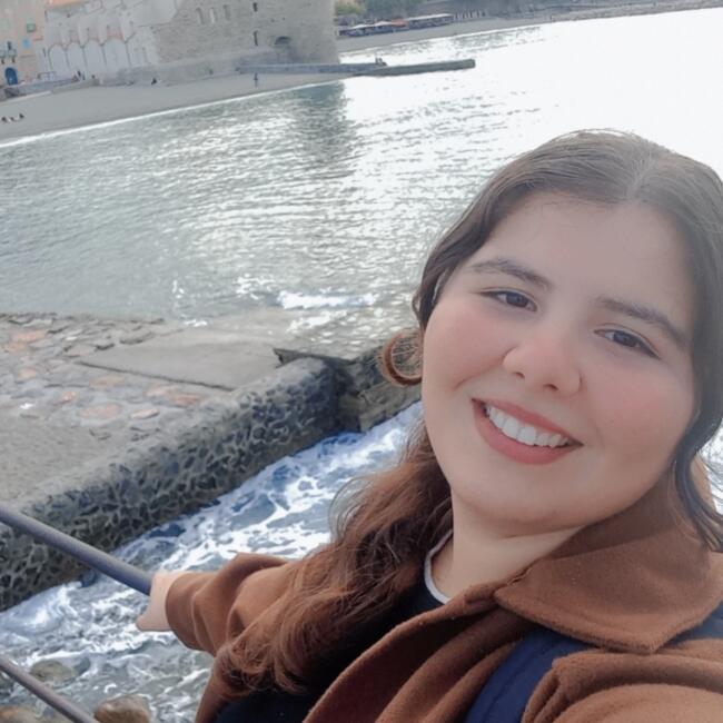 Babysitter in Perpignan: Kenza