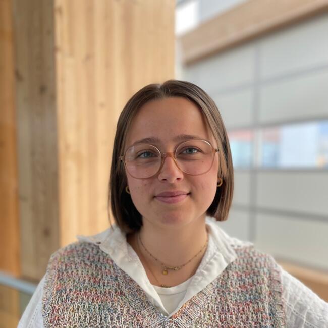 Babysitter in Lyon: Hanaé