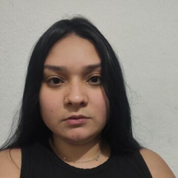 Babysitter in São Paulo: Larissa