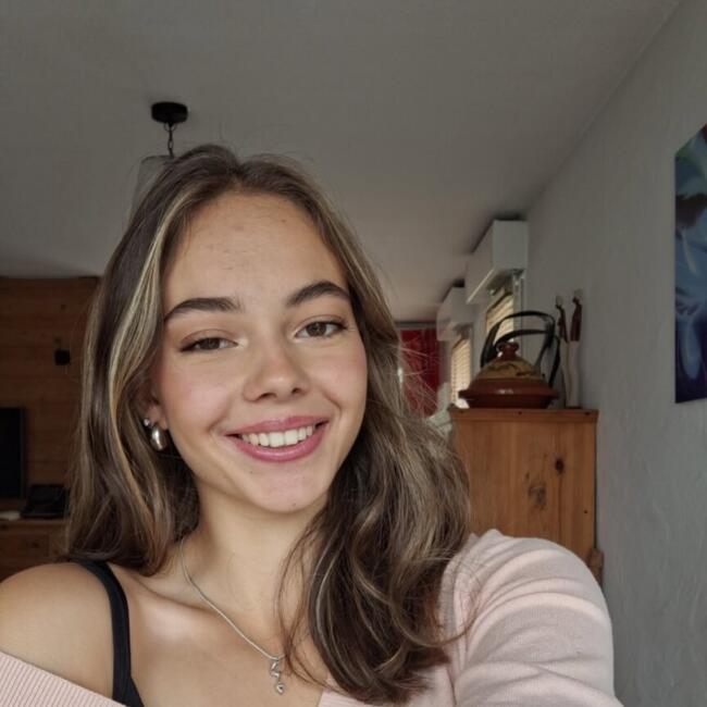 Babysitter in Séez: Lana