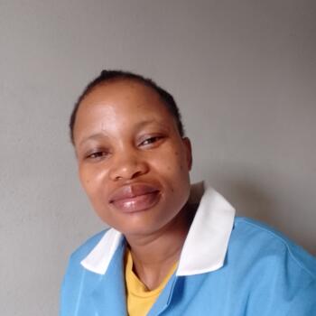 Babysitter in Centurion: Evelina