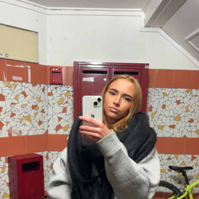 Babysitter in Ermont: Lilss