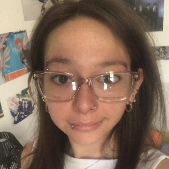 Baby-sitter à Laval: Mariette