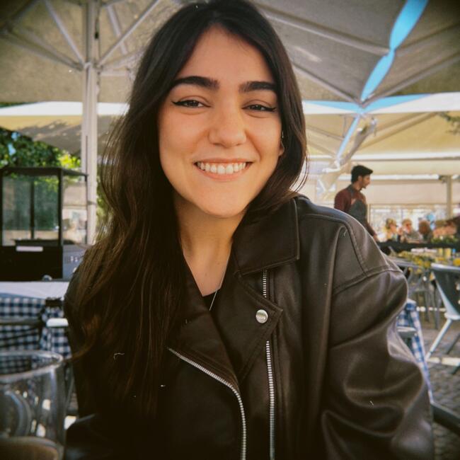 Babysitter em Lisboa: Marcella Oliveira de