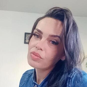 Emprego de babá em Canoinhas: emprego de babá Carla