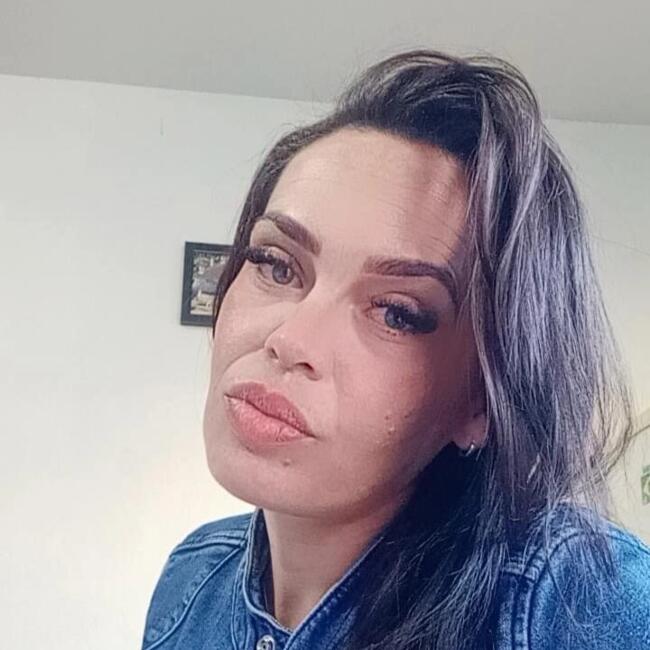 Emprego de babá em Canoinhas: Carla