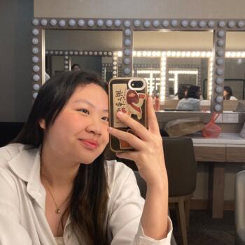 Babysitter in Singapore: Jing En 