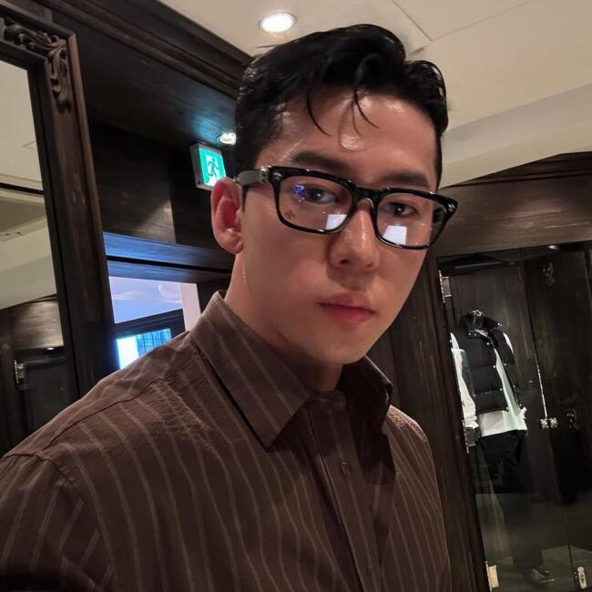 Babysitter in Houston: Jun