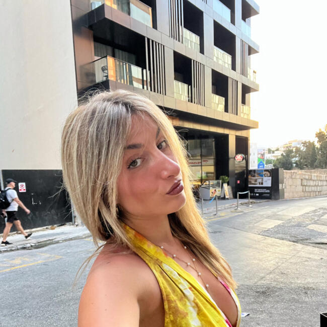 Babysitter in Pátrai: Ελπίδα