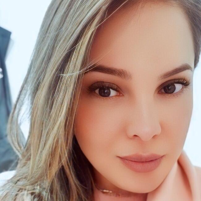 Babysitter in Cascavel: Karini