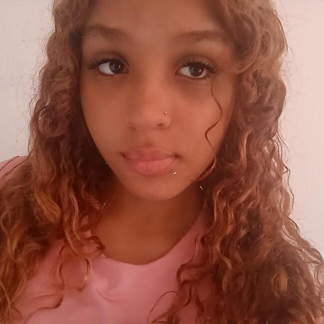 Babysitter in São Paulo: Thamires Manuella
