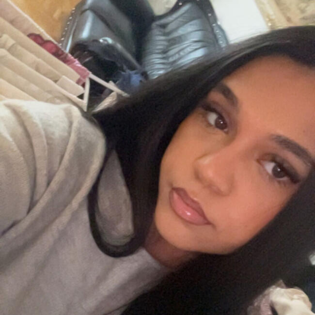 Babysitter in Norrköping: Angelina