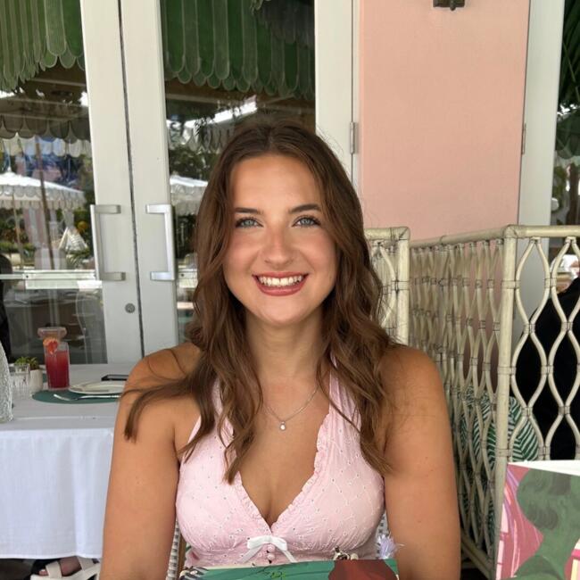 Babysitter in Saskatoon: Searra